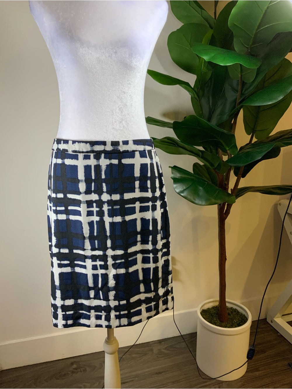 Banana Republic Navy and White Plaid Midi Skirt
